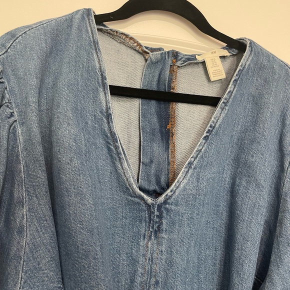 H&M Denim Dress With Pockets - Picture 4 of 16